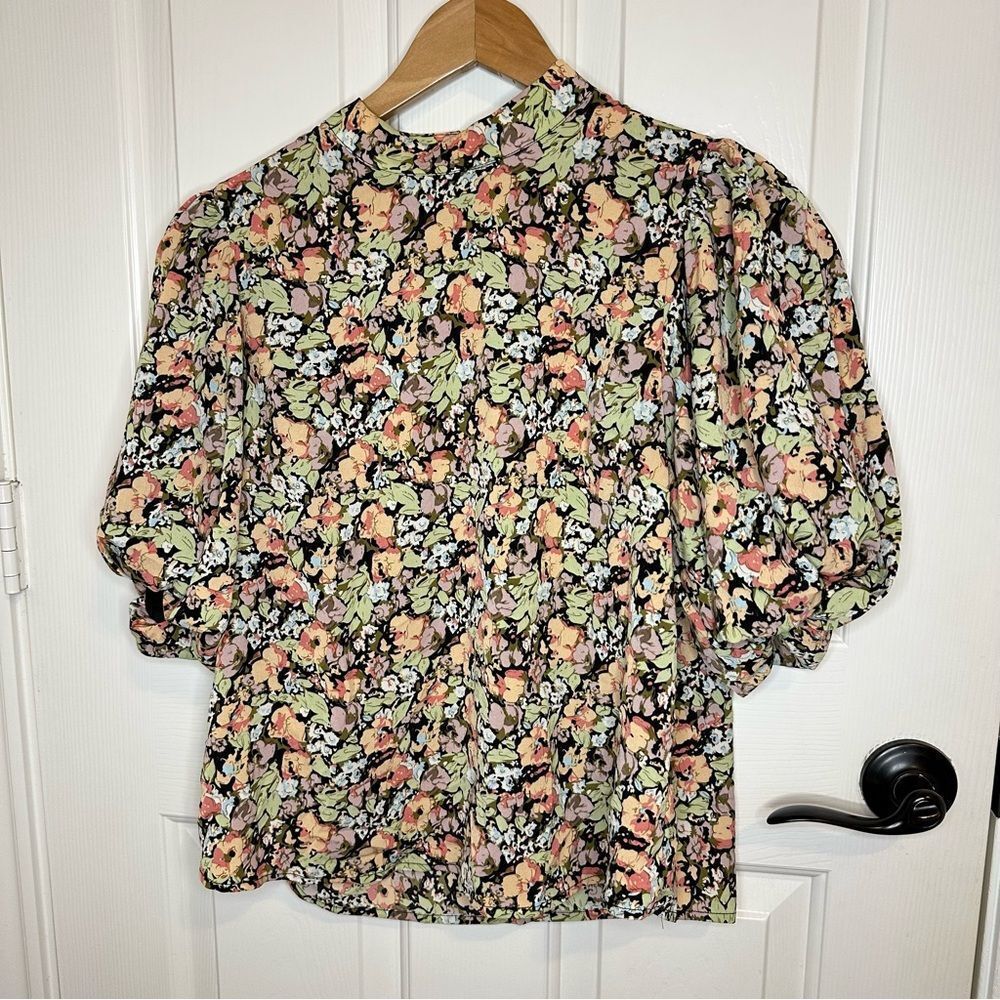 THML Black Multicolor Floral Puff Sleeve Blouse M Cottage Prairie Western Boho